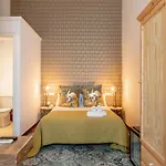 Hotel Bellas Artes Catedral 4*