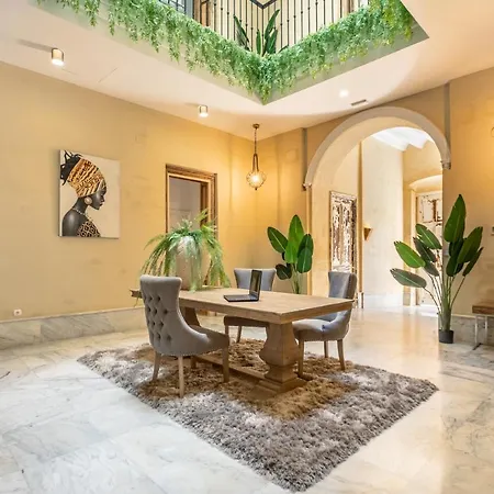 Hotel Bellas Artes Catedral 4*