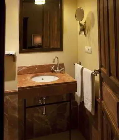 Bellas Artes Catedral Hotell 4*