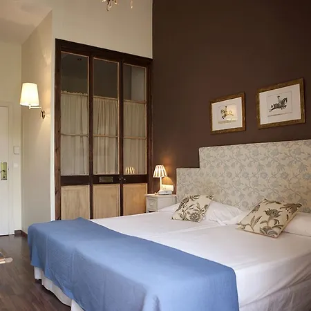 Bellas Artes Catedral 4*