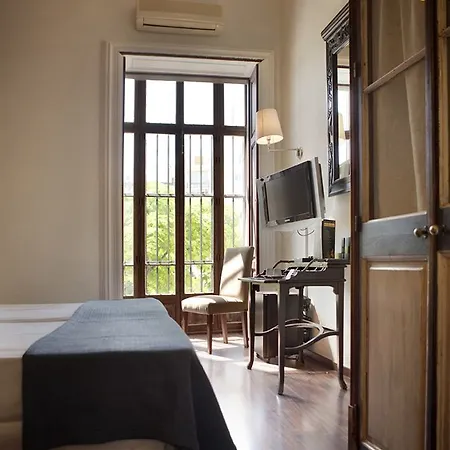 Hotell Bellas Artes Catedral 4*