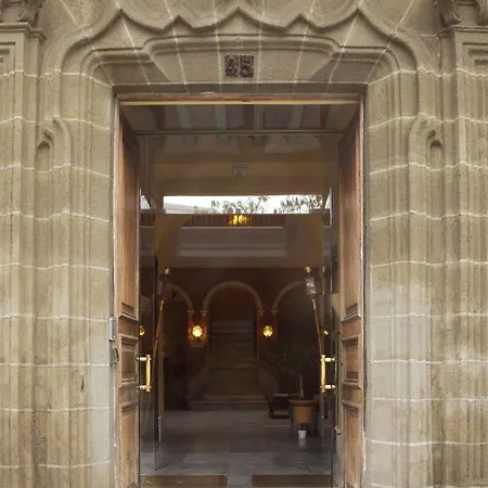 Bellas Artes Catedral Hotel