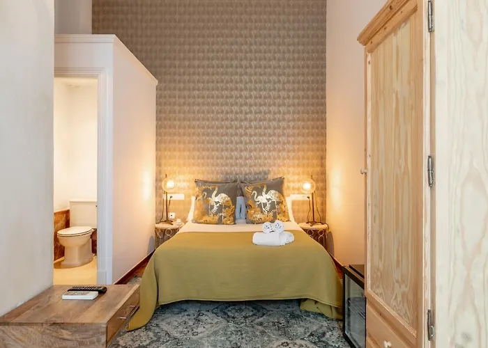 Hotel Bellas Artes Catedral 4*