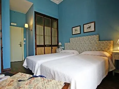 Bellas Artes Catedral 4*