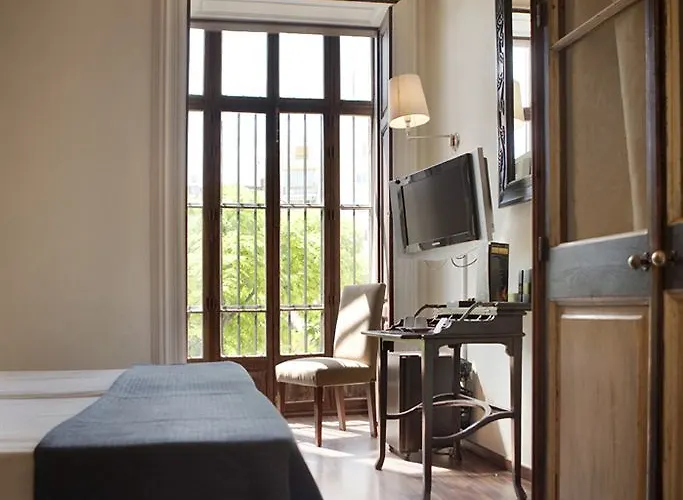 Hotell Bellas Artes Catedral 4*