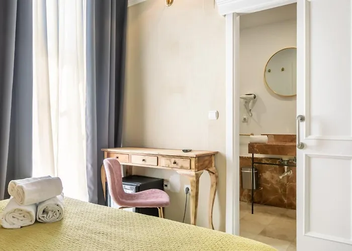 Bellas Artes Catedral 호텔 헤레스