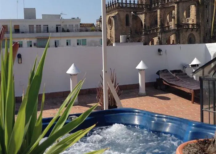 Bellas Artes Catedral ホテル 4*